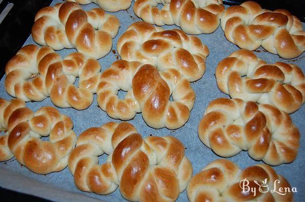 Romanian Sweet Bread - Mucenici - Step 15