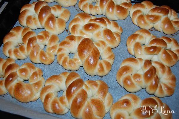 Romanian Sweet Bread - Mucenici - Step 15