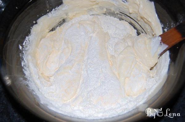 3-Ingredient Classic Sponge Cake - Step 7