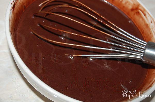 Fluffy Chocolate Sponge Cake - Step 2