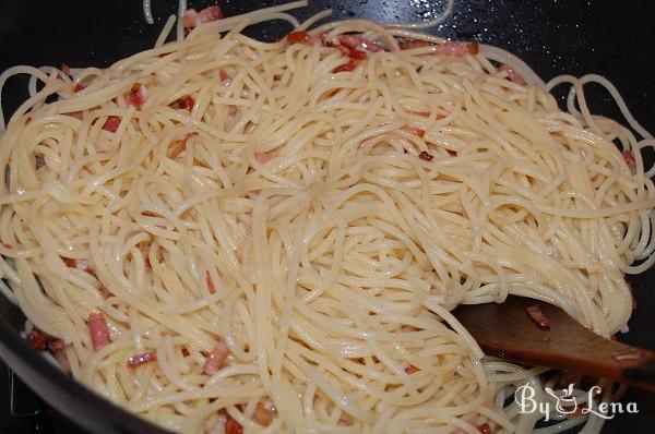 Pasta Carbonara - Step 7