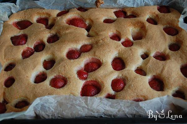 Strawberry Shortbread Bars - Step 10