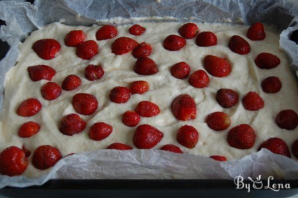 Strawberry Shortbread Bars - Step 9