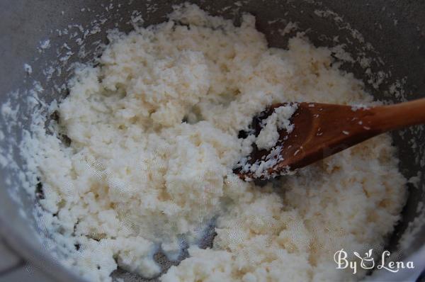 Easy Apples Coconut Cake - Step 1