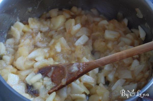 Easy Apple Pie Cake - Step 2