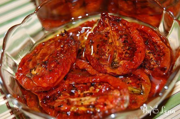 Oven "Sun-Dried" Tomatoes in Olive Oil