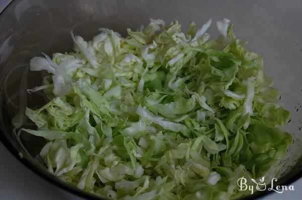 Cabbage, Peas and Tomatoes Salad - Step 1