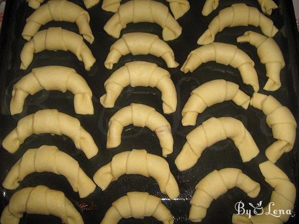 Crescent Rolls with Jam - Step 12