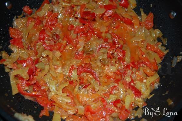 Red Peppers, Eggs and Tomatoes Stew - Step 7