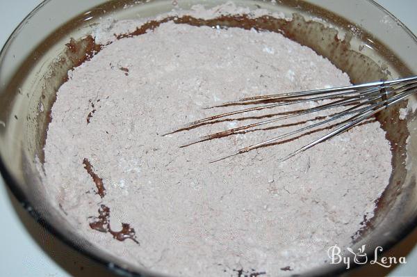 Vegan Chocolate Cake with Bananas - Step 3